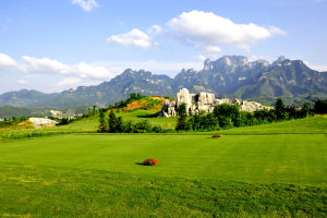 Zhangjiajie Tianmen Golf Club