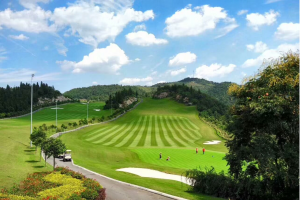 Yichang Sanxia Tianlong Bay International Golf Club
